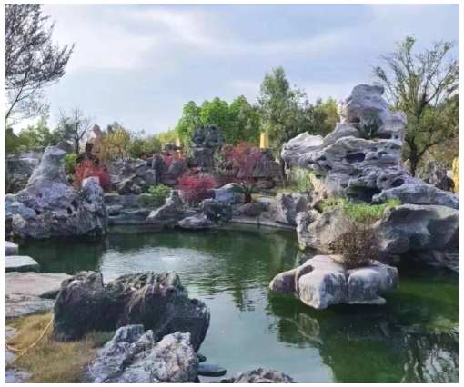 假山魚(yú)池噴泉